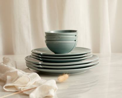 Maeve Porcelain Round Dinner Plate Green-1