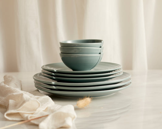 Maeve Porcelain Round Dinner Plate Green-1